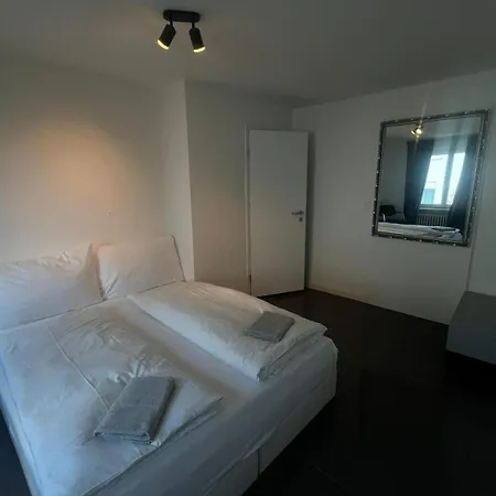 Near Oerlikon And Airport Appartement Zurich