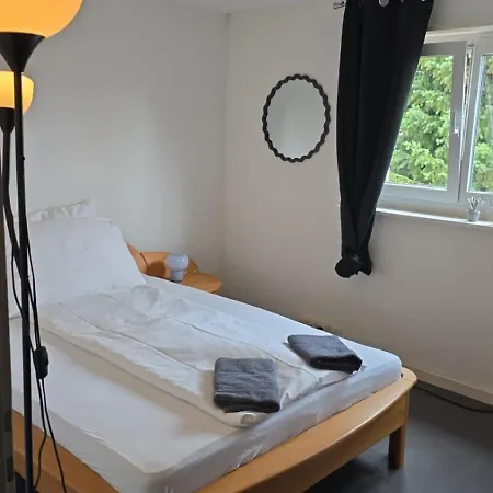 Near Oerlikon And Airport Апартаменты Цюрих
